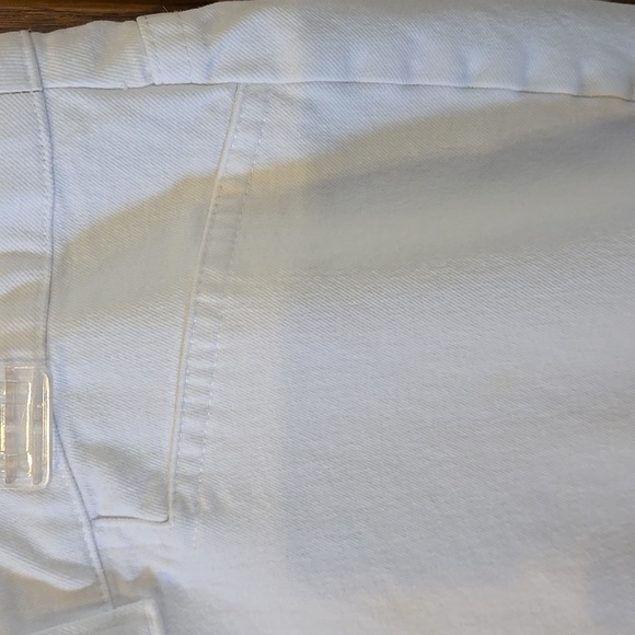 Chico's Size 2 Straight Leg White Denim Jeans Capris 4-pocket Women size 12 (M) - Picture 4 of 16